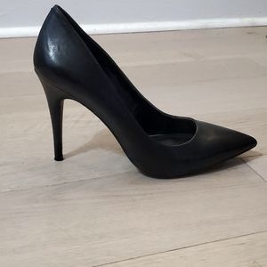 BCBGeneration Black stiletto pumps